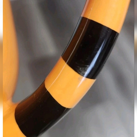 Disney Parks Authentic TIGGER 20 oz Coffee Tea Large Mug Striped Tail Handle - Picture 5 of 6